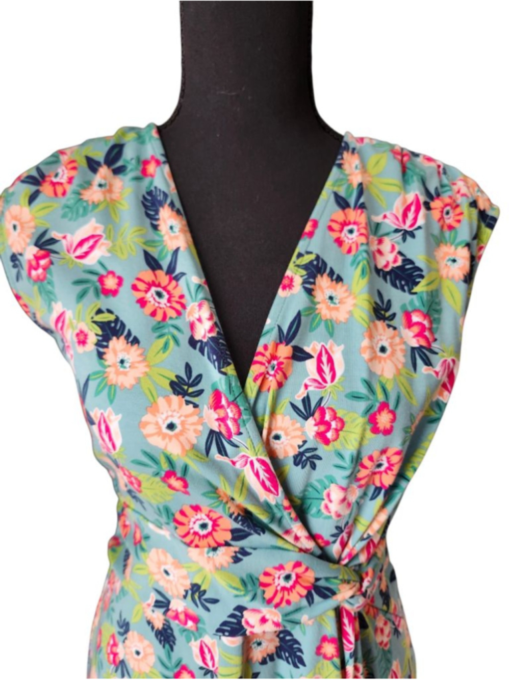 Land's End Floral Sleeveless Wrap Dress Size Small - Picture 3 of 6